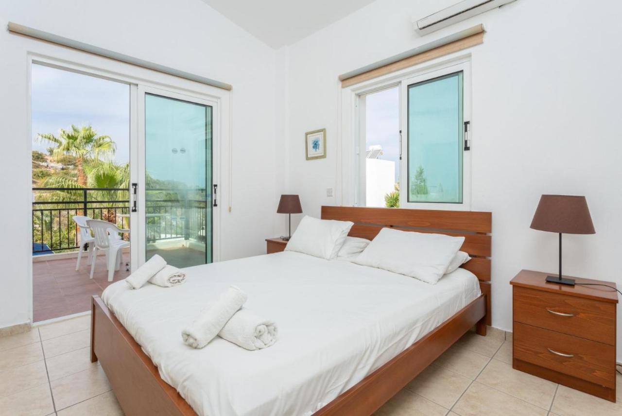 Villa Chrysanthemum Paphos